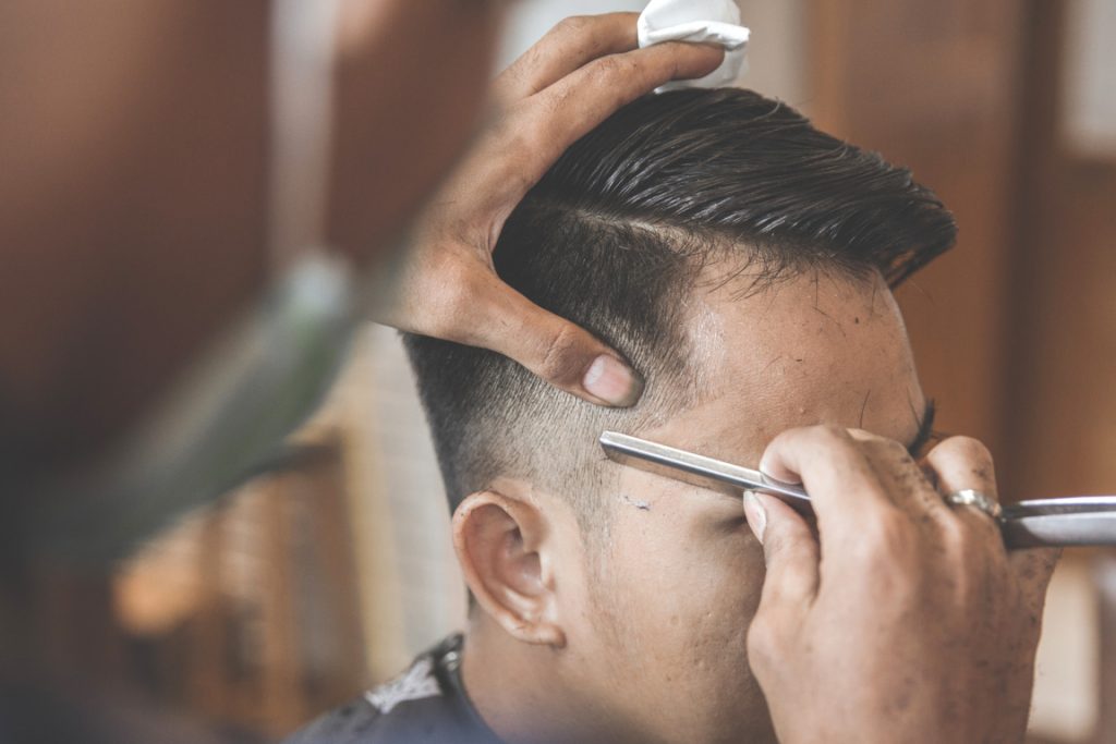 How to Choose the Right Barber for a Burst Fade Hair Cut
