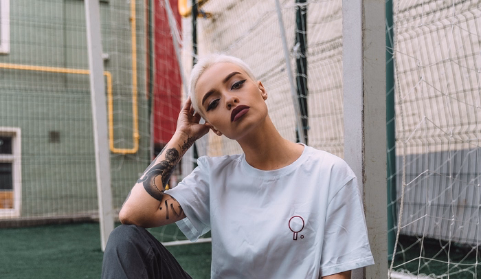 Why Choose Buzzed Bleached Hair