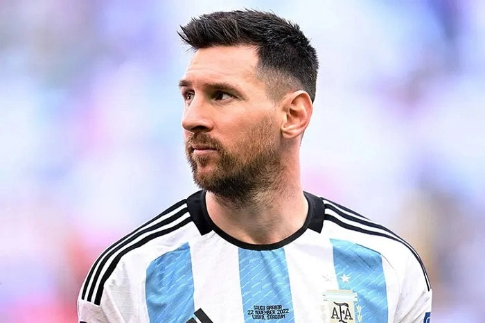 Messi Hair Cut vs. Traditional Short Haircutsss