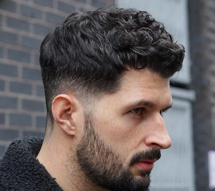 Curly Hair Cut: All-Natural, Full of Life, Playful curly hair cut